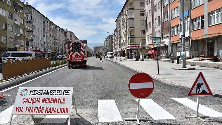 KOCASİNAN BELEDİYESİ, TAM KAPANMADA TRAFİĞİN AZALDIĞI NOKTALARI BAŞTAN AŞAĞI YENİLEDİ