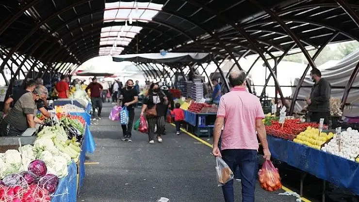 KOCASİNAN BELEDİYESİ, YENİMAHALLE'DEKİ PAZAR YERİNİ YENİLEDİ