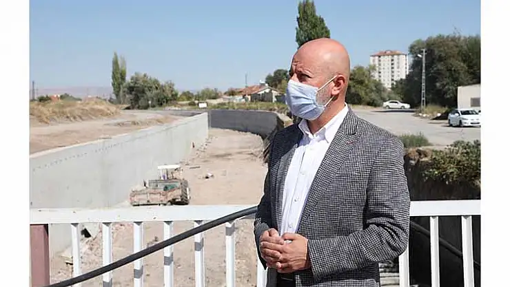 KOCASİNAN, KANAL ISLAH ÇALIŞMASIYLA ŞEHRE GÖRSEL ZENGİNLİK KATIYOR