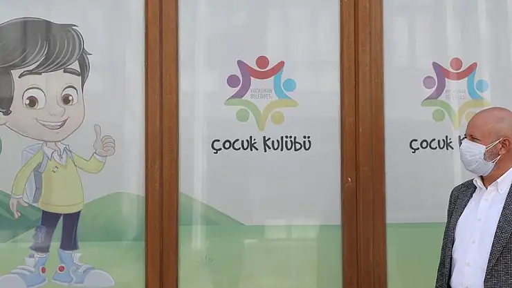 KOCASİNAN'DA ÇOCUKLAR, YAZ TATİLİNDE HEM ÖĞRENDİ HEM DE DOYASIYA EĞLENDİ