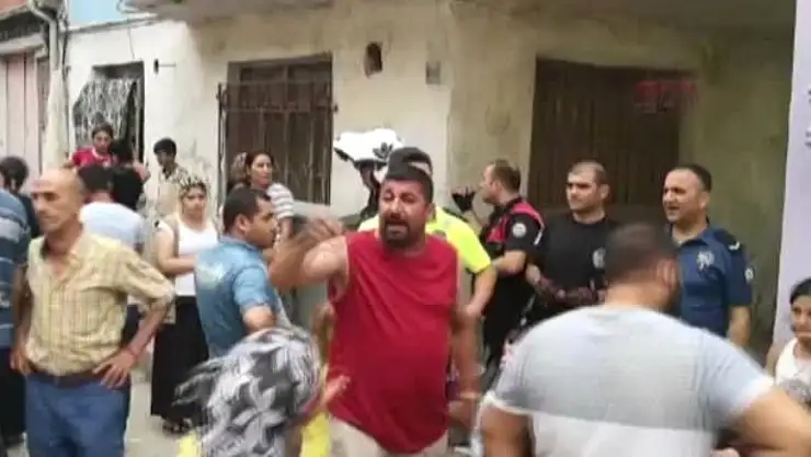 Kötü Koku İhbarına Gelen Polis Şok Yaşadı