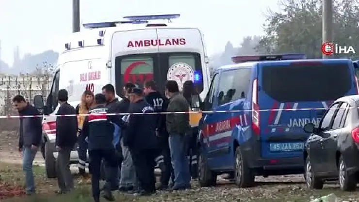 KURUMUŞ DEREDE KOLU KOPARILMIŞ CESET BULUNDU