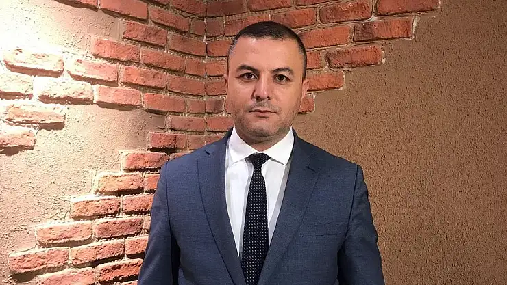 KUTLU SESLENİŞTEN, ADIM ADIM 2023'E KONSERİ