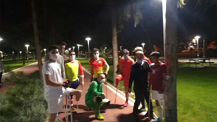 MELİKGAZİ BELEDİYESİ BEDENSEL ENGELLİLER GENÇLİK VE SPOR KULÜBÜ ÇALIŞMALARA BAŞLADI