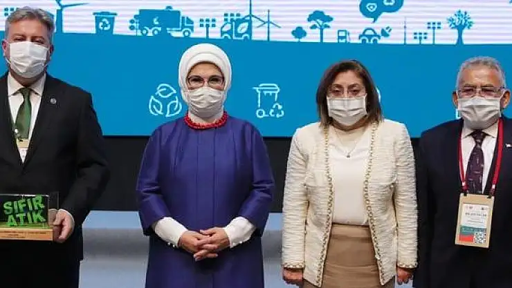 MELİKGAZİ BELEDİYESİ TÜRKİYE BELEDİYELER BİRLİĞİ TARAFINDAN ÖDÜLLENDİRİLDİ