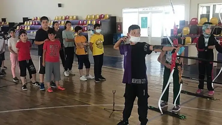 MELİKGAZİ YAZ KURSLARI BÜYÜK İLGİ GÖRDÜ