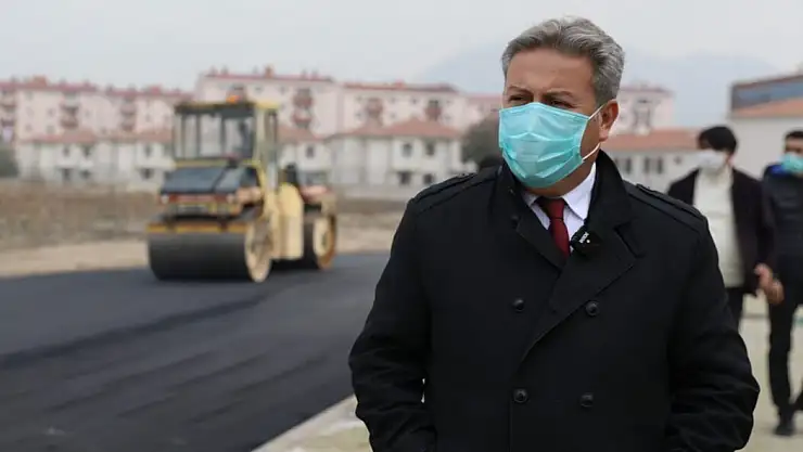 MELİKGAZİ'DE ASFALT ÇALIŞMALARI TAM GAZ DEVAM EDİYOR