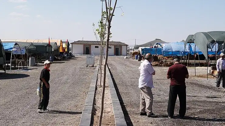 MELİKGAZİ'DEN YENİ KURBAN PAZARINA ÜCRETSİZ ULAŞIM
