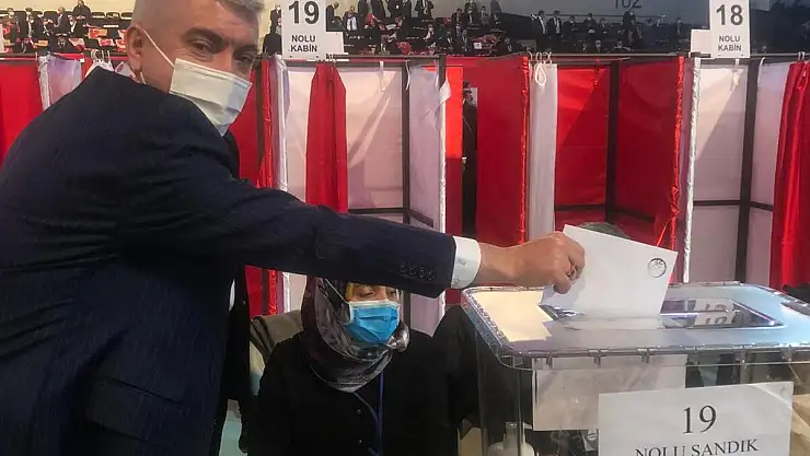 MHP KAYSERİ, 13. OLAĞAN BÜYÜK KURULTAYI'DA TAM OY KULLANDI