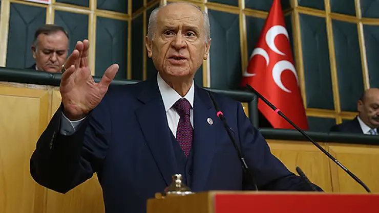 MHP LİDERİ BAHÇELİ: 'CHP GENEL BAŞKANI HDP'NİN ADETA EŞ BAŞKANLIĞINA TALİPTİR'
