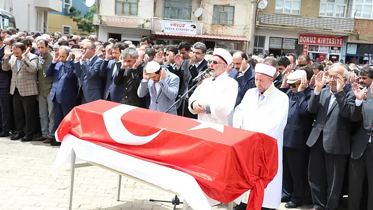 MHP'li Başkan Öztoklu son yolculuğuna uğurlandı