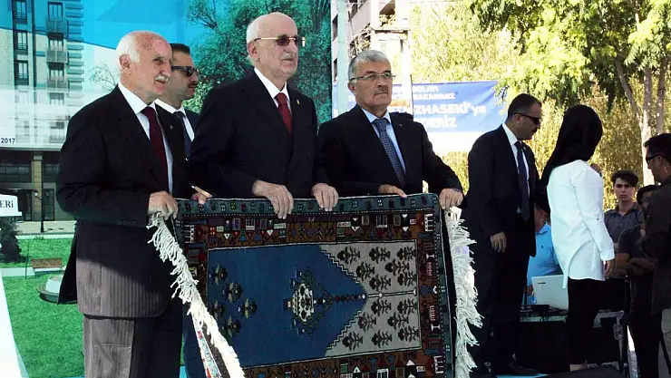 'Milli-manevi değerlere sahip gençler 15 Temmuz'u önledi'