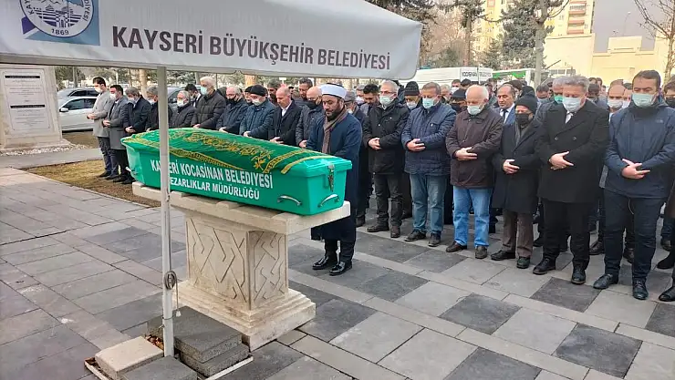 MİRAS KAVGASINDA HAYATINI KAYBEDEN 3 KİŞİ DEFNEDİLDİ