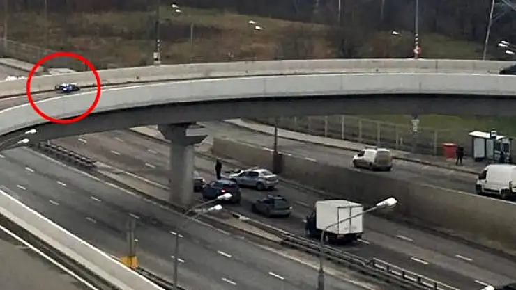 MOTOSİKLET SÜRÜCÜSÜNÜN FECİ ÖLÜMÜ