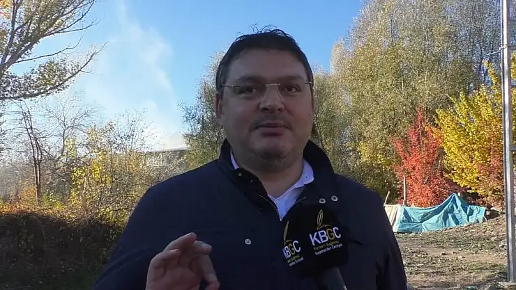 NARİN: 'YÜREĞİL KÖYÜ ÇÖPLÜKTEN GEÇİLMİYOR'