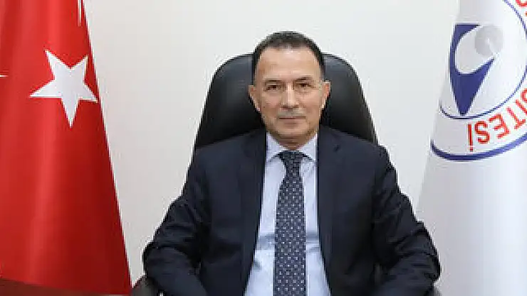 ÖĞRENCİSİ DE OLDUĞU ERÜ'YE REKTÖR ADAYLIĞINI AÇIKLADI