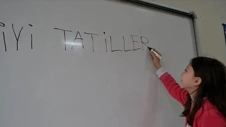 OKULLARDA İKİNCİ DÖNEM ARA TATİLİ NE ZAMAN?