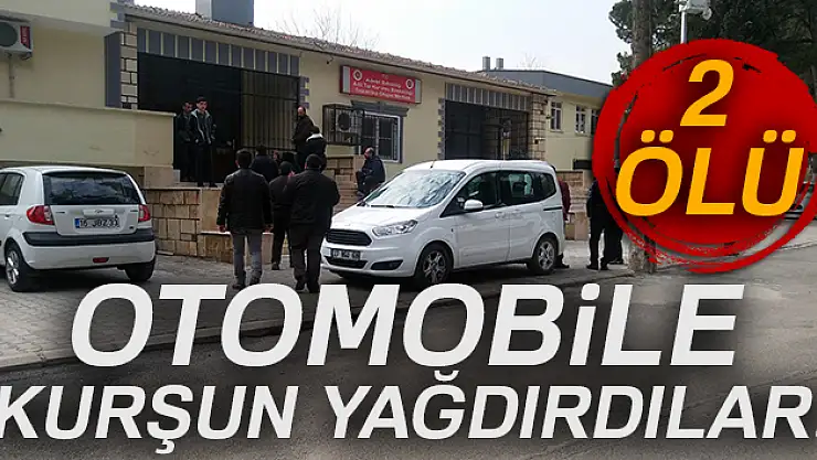 Otomobile kurşun yağdırdılar: 2 ölü