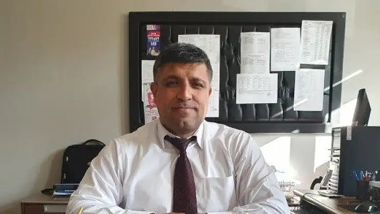 OTOMOBİLİN ÇARPTIĞI MUSTAFA ÖĞRETMEN HAYATINI KAYBETTİ