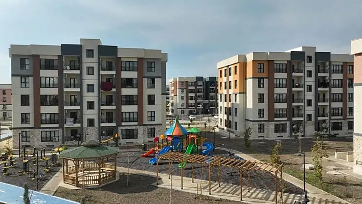 ÖZVATAN'DA TOKİ ATAĞI: 65 KONUT VE TİCARET MERKEZİ GELİYOR