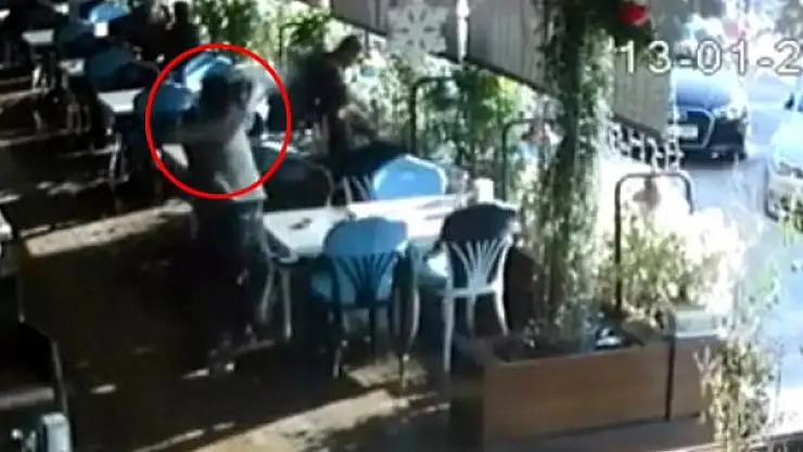 PASTANEYİ BASTI, DEFALARCA ATEŞ ETTİ !