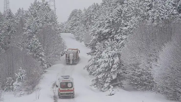 PINARBAŞI'NDA 12, SARIZ'DA 20 MAHALLE YOLU ULAŞIMA KAPANDI