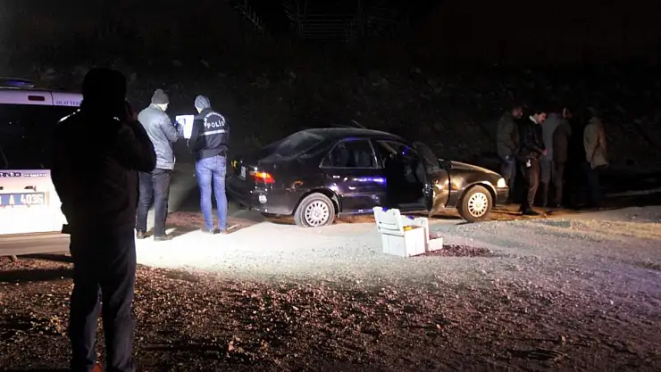 Polisten kaçan otomobilden ceset çıktı