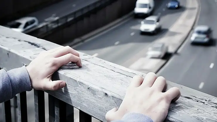 RAKAMLAR KORKUNÇ! KAYSERİ'DE 2024 YILINDA KAÇ KİŞİ İNTİHAR ETTİ?