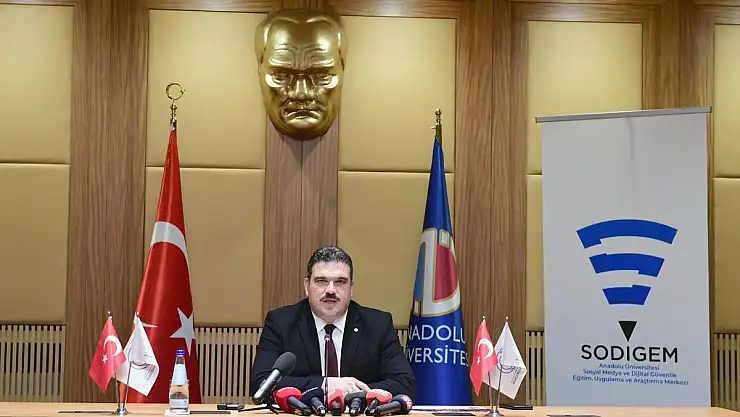 REKTÖR ÇOMAKLI: UYUŞTURUCU KADAR TEHLİKELİ OYUNLAR