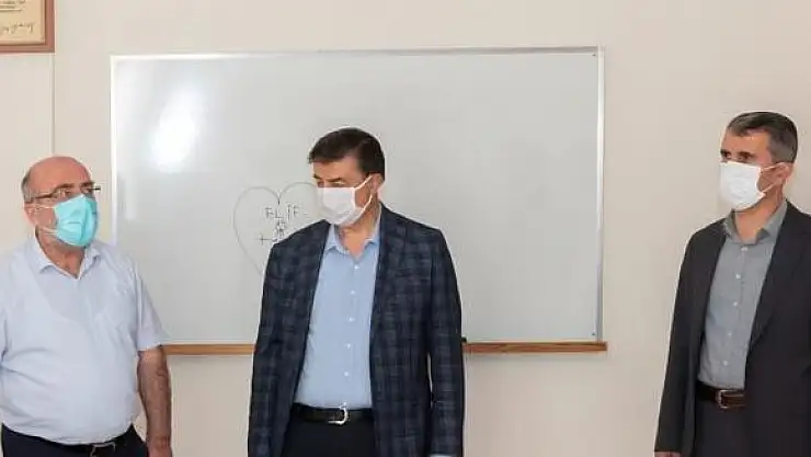 Rektör Karamustafa, KAYÜ Yeşilhisar Fuat Sezgin Kampüsünde İncelemelerde Bulundu