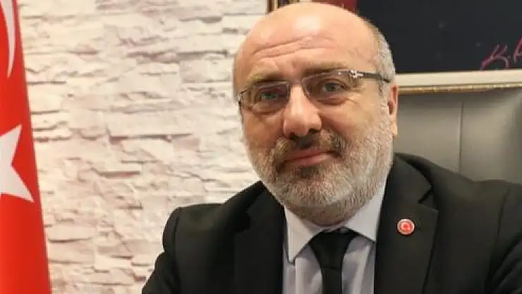 REKTÖR KARAMUSTAFA'DAN 29 EKİM CUMHURİYET BAYRAMI MESAJI