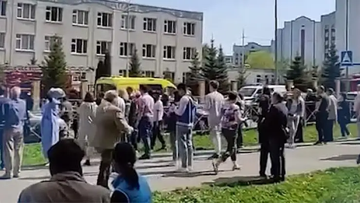 RUSYA'DA OKULA KANLI SALDIRI: 13 ÖLÜ, 3 YARALI