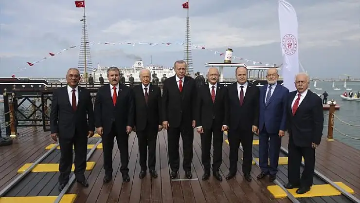 Samsun'da Liderlerin Verdiği Pozdan Sonra İYİ Parti'den Açıklama Geldi