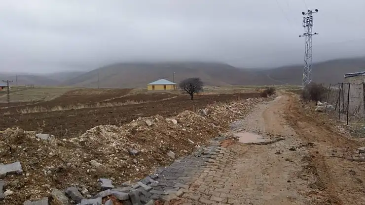 SARIZLI KÖYLÜLERDEN VERYANSIN