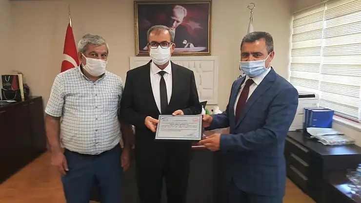 SGK YOZGAT İL MÜDÜRÜ KESKİN'DEN KAYSERİ ŞEKER'E PLAKET