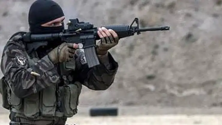 SİLAHINA BAKIM YAPIYORDU! ANİDEN ATEŞ ALDI, ŞEHİT OLDU