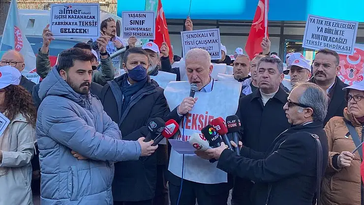 TEKSİF SENDİKASI, İŞTEN ATILAN 12 İŞÇİ İÇİN TOPLANDI