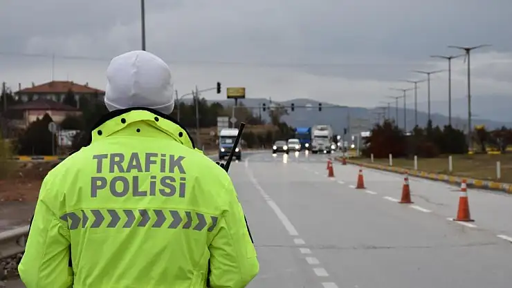TRAFİK MAGANDALARINA CAYDIRICI CEZALAR YOLDA