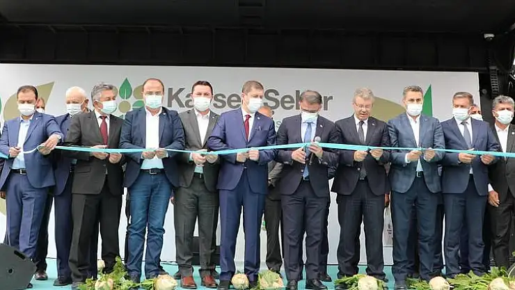 TURHAL' DA BÜYÜK COŞKU  