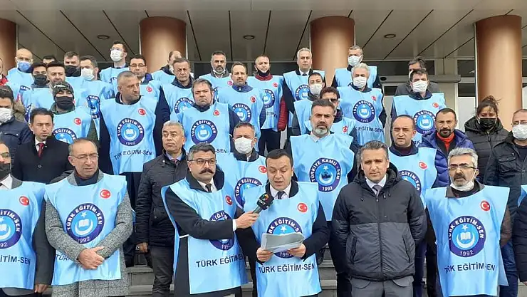 TÜRK EĞİTİM SEN'DEN 'MESLEK KANUNU' TALEBİ