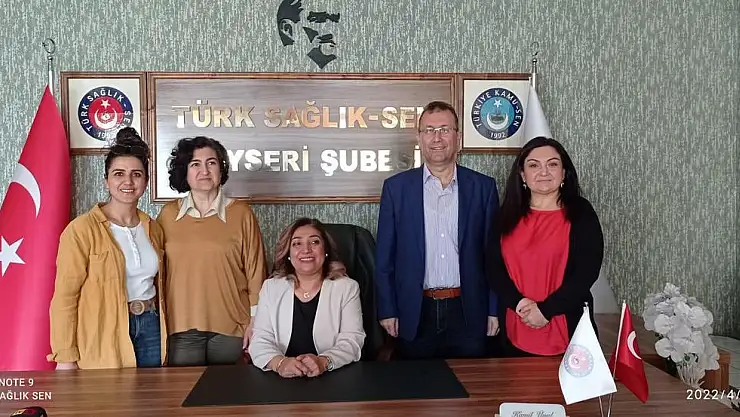 TÜRK SAĞLIK SEN'DEN 'MUTLU ÇALIŞMA HAYATI' TALEBİ
