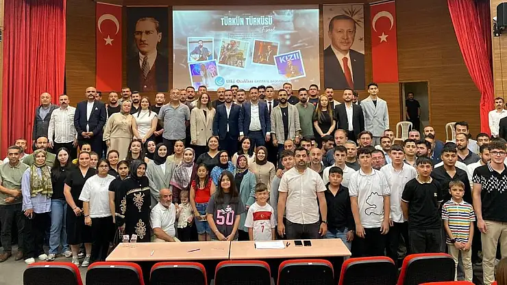 TÜRK'ÜN TÜRKÜSÜ 2 SES YARIŞMASI FİNALİ COŞKU İLE GERÇEKLEŞTİ