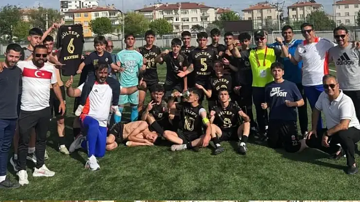 U17 LİGİ'NDE ŞAMPİYONLAR BELLİ OLDU