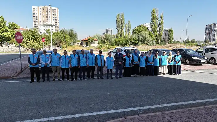 Vefat eden İmamın aİlesİne daİre alındı