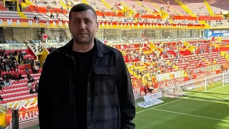 VEKİL ERSOY'DAN KÜÇÜK ÇOCUĞA MİLLİ MAÇ JESTİ