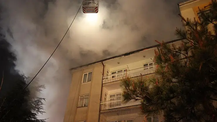 Yangın Paniğe Neden Oldu