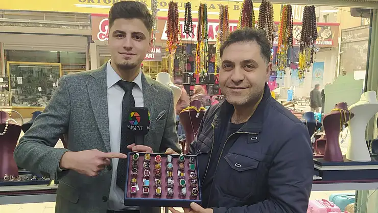 YENİ YIL YAKLAŞTIKÇA HEDİYELİK EŞYAYA TALEP BÜYÜYOR