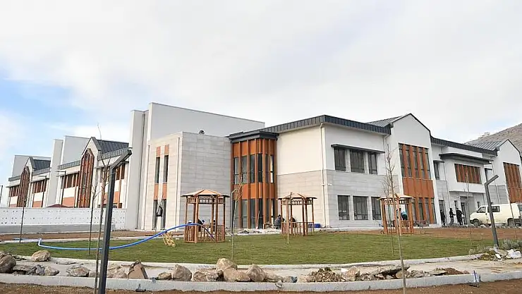 YEŞİLAY UYUŞTURUCUYLA MÜCADELE REHABİLİTASYON MERKEZİ'NDE SONA YAKLAŞILDI 