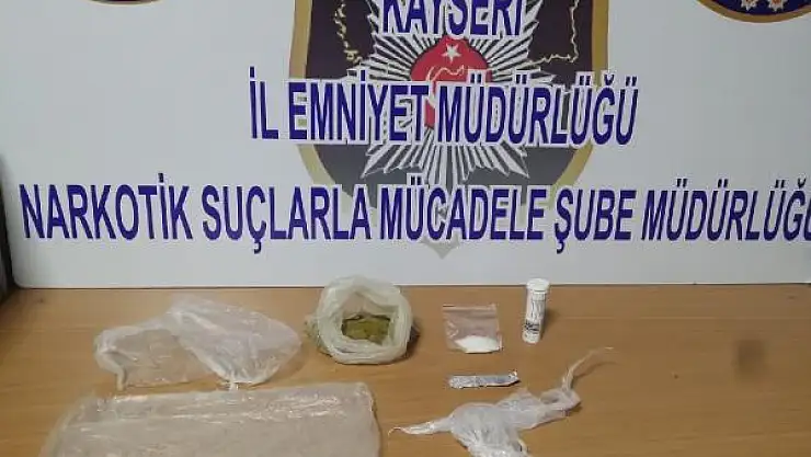 Yolcu otobüsünde uyuşturucuyla yakalandı