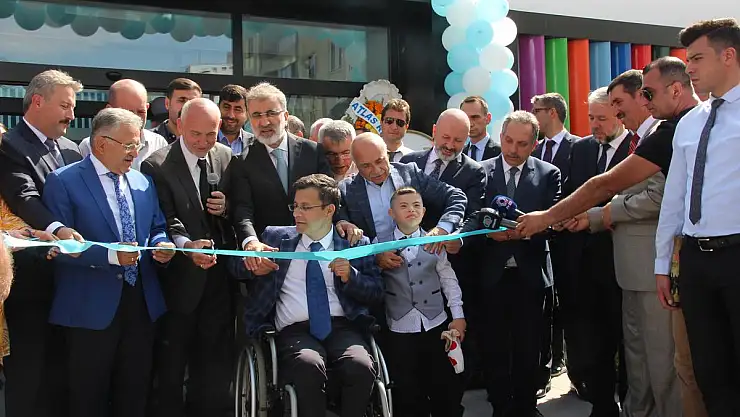 YÜKSEL ATEŞ ENGELSİZ ÇOCUK EVİ AÇILDI